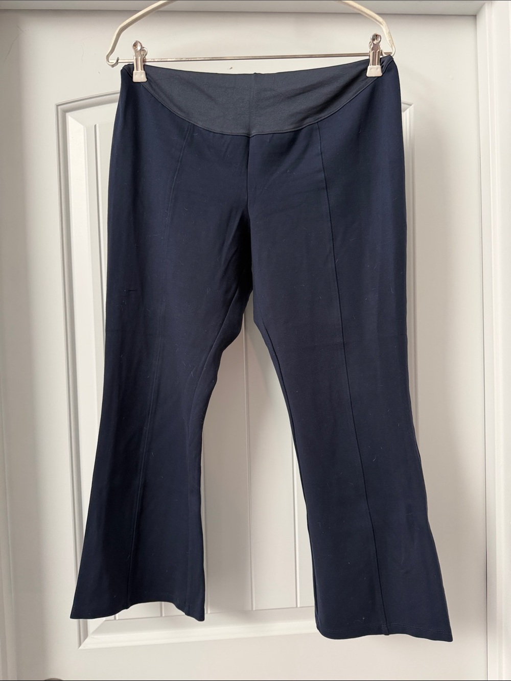 Maternity crop flare navy pants - Picture 1 of 3